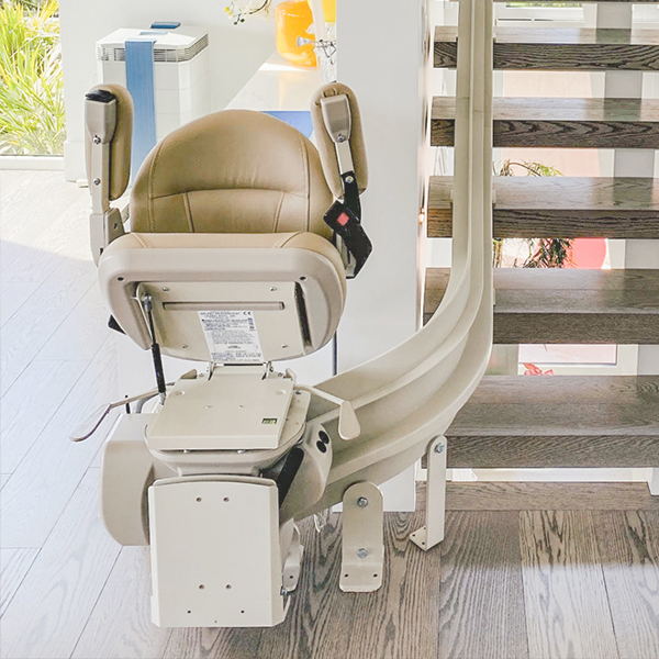 Elite Curved Stairlift